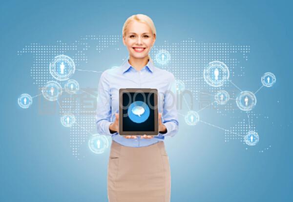 數據驅動未來 女商人的微笑與信息泡沫中的商業革命